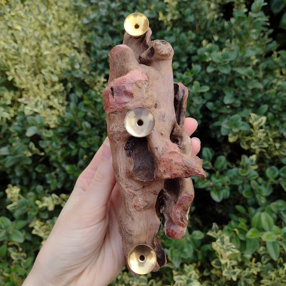 Driftwood Crystal Sphere Stand - Picture 5 of 10